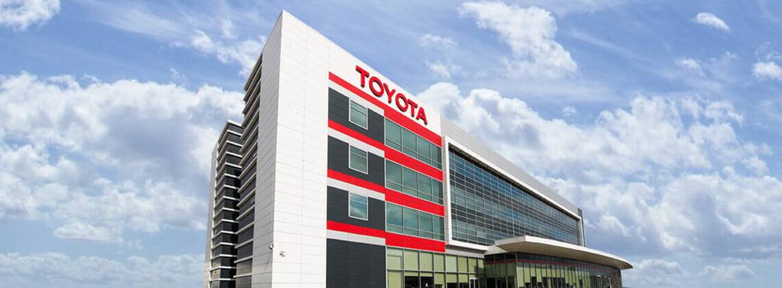 Изображение на странице Бизнес Кар — официальный дилер Toyota в Москве Бизнес Кар